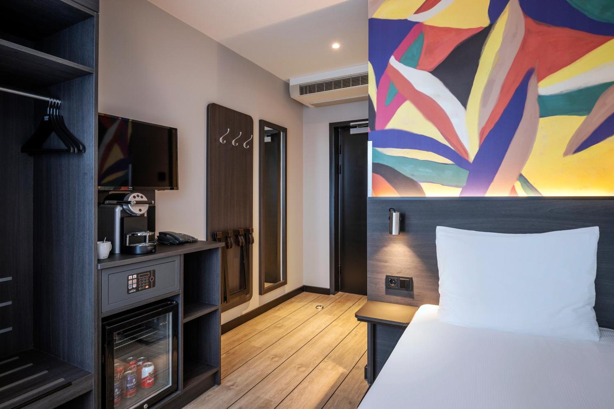 Thon Hotel Rotterdam City Centre Екстериор снимка